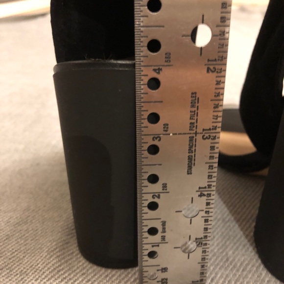 Zara Woman Open Toe Block Heels, Size Euro 37 (US 6.5) - Picture 5 of 10